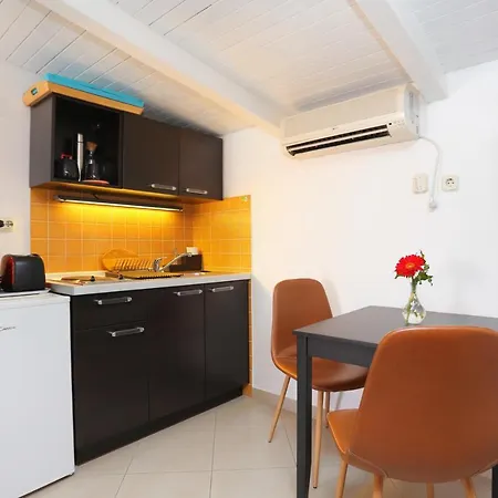 By The Sea - 18953 Apartmán *